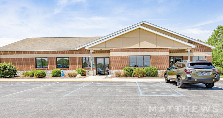 638 N Main St, Hebron, IN for Sale