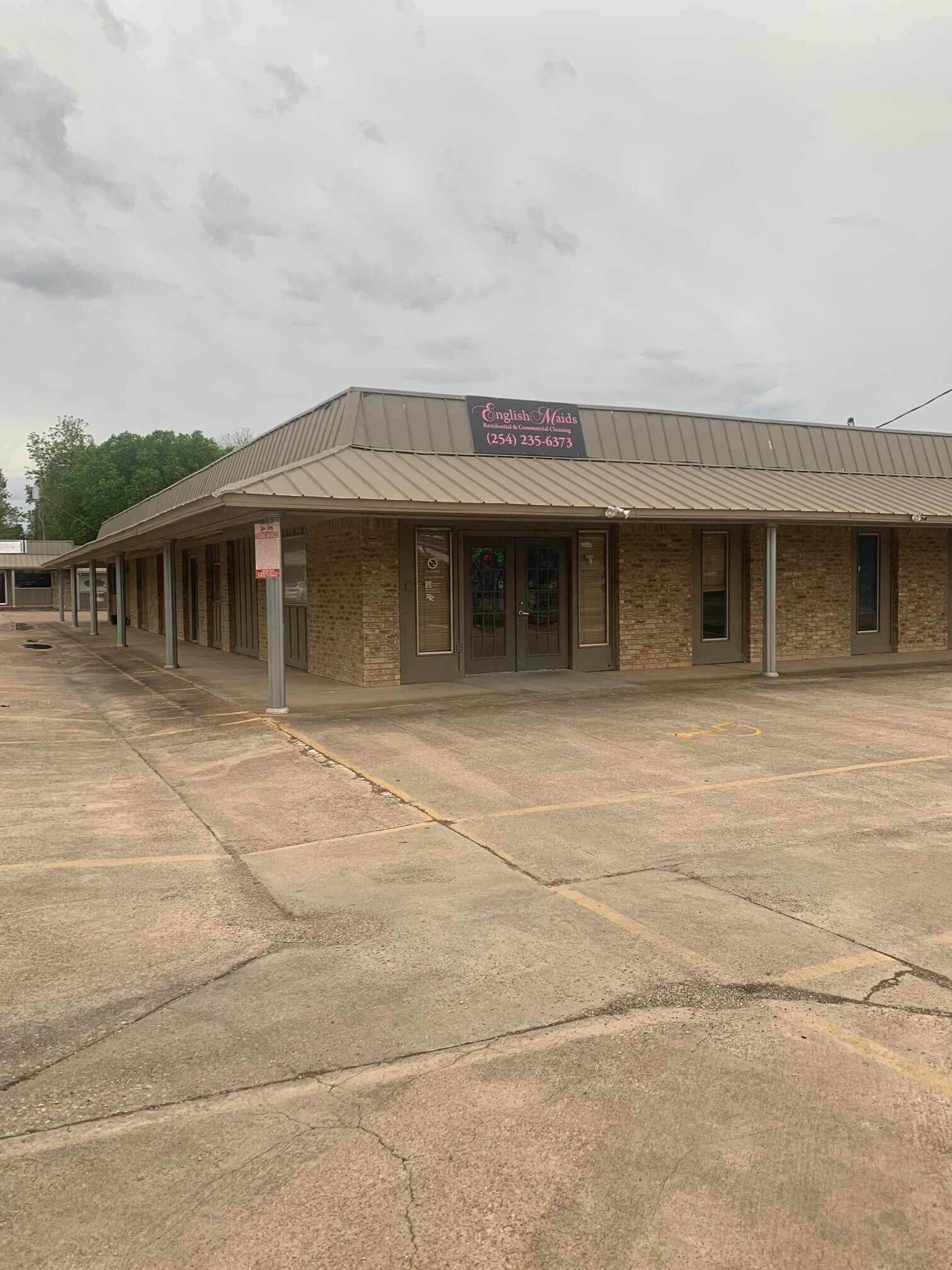 635 N Robinson Dr, Robinson, TX for Rent