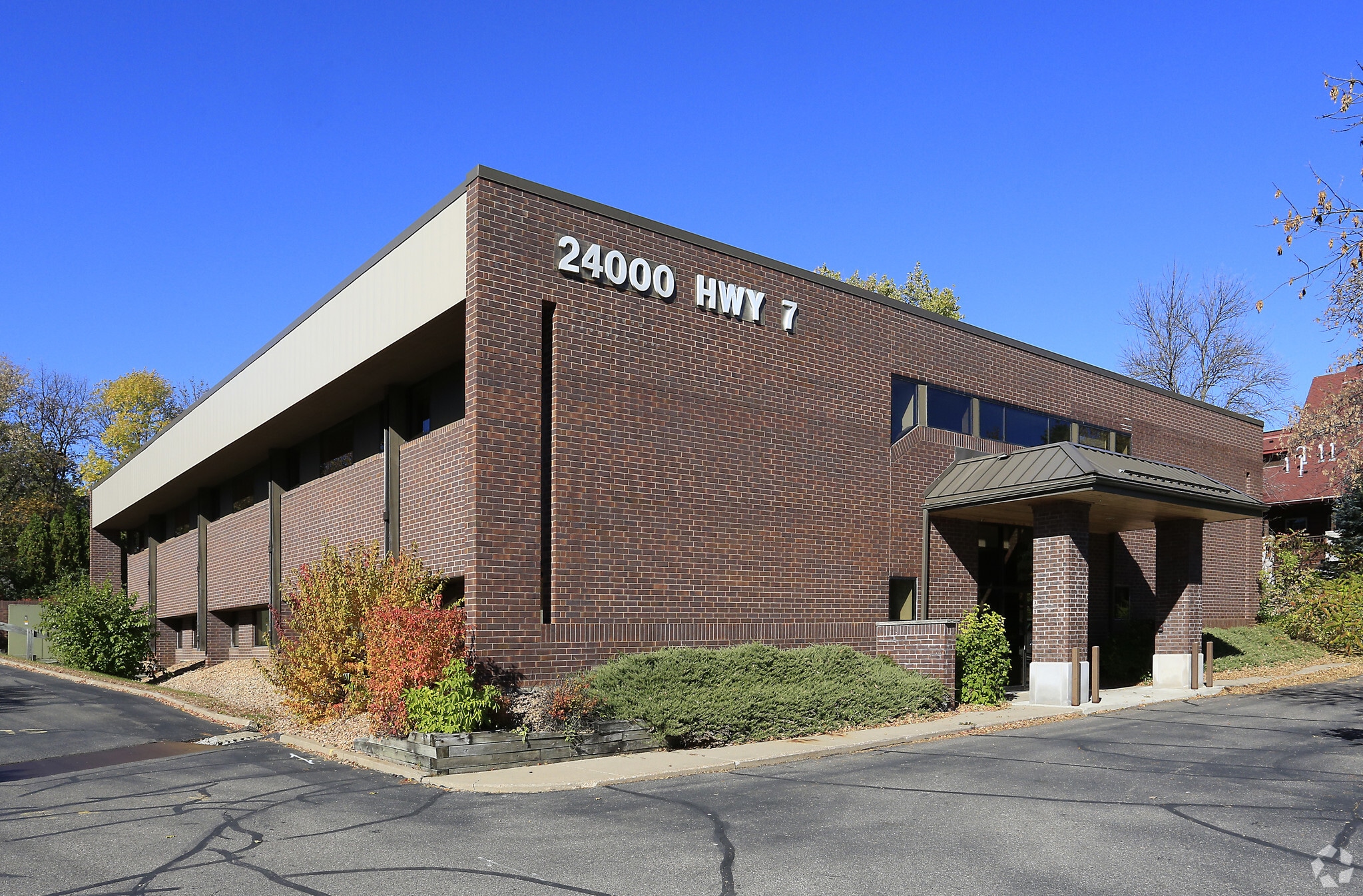 24000 Hwy 7, Shorewood, MN for Rent