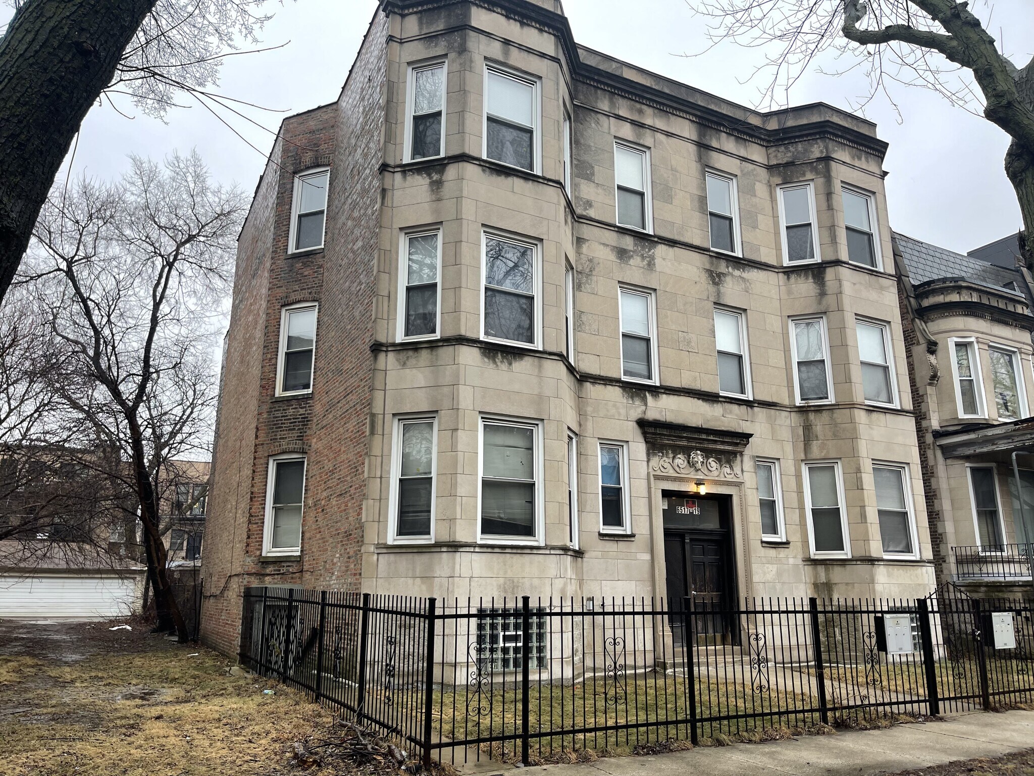 6517 S Minerva Ave, Chicago, IL for Sale