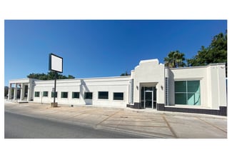 San Antonio, TX Storefront Retail/Office - 1703 Fredericksburg Rd