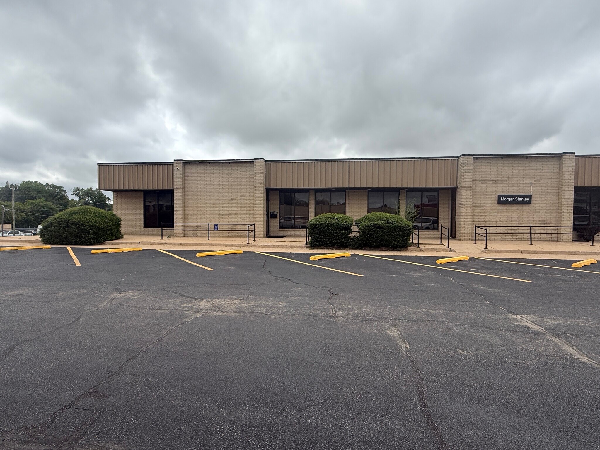 1214 N Highway 81, Duncan, OK for Rent