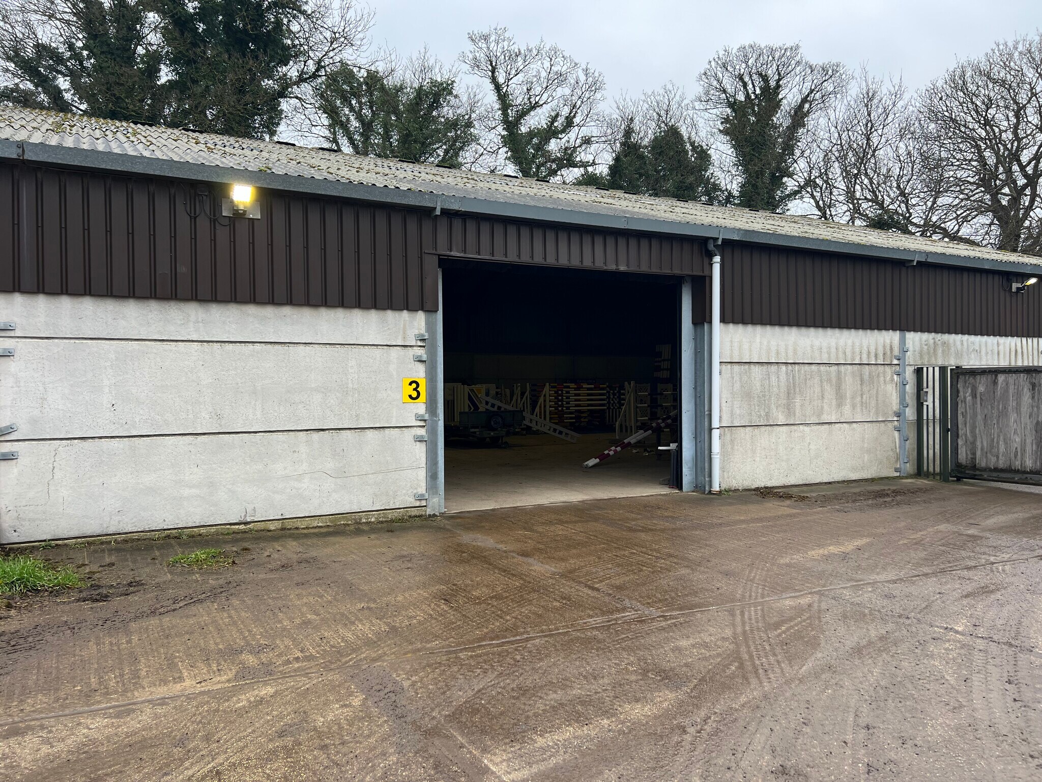 Hill Farm Ln, Pulborough, WSX for Rent