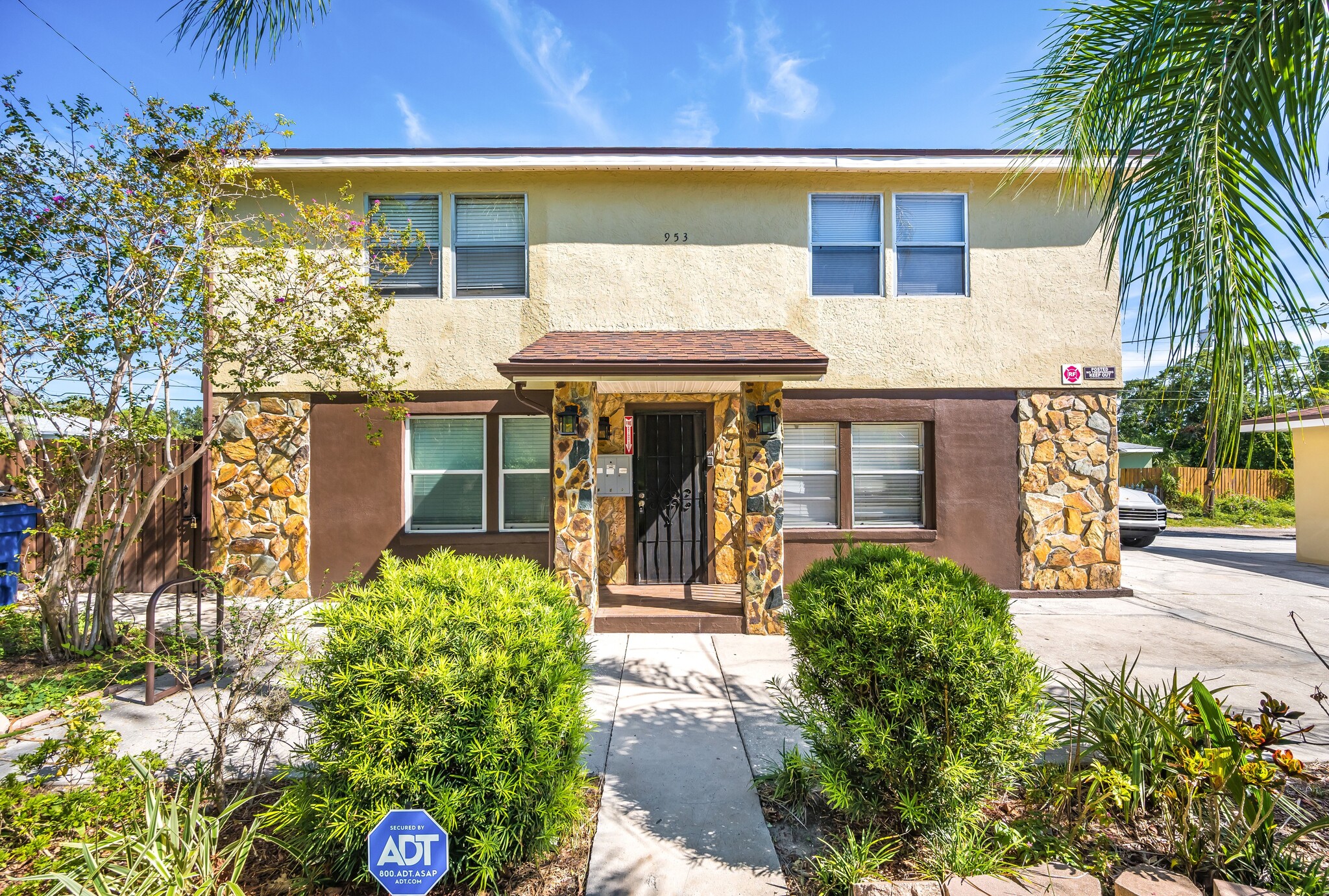 950 18th Ave S, Saint Petersburg, FL for Sale