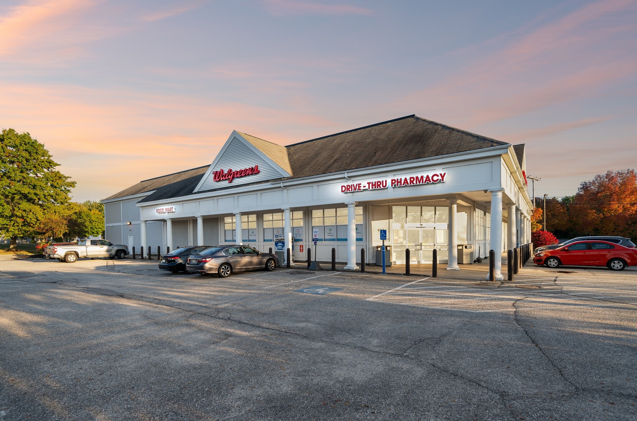 698 Minot Ave, Auburn, ME for Sale