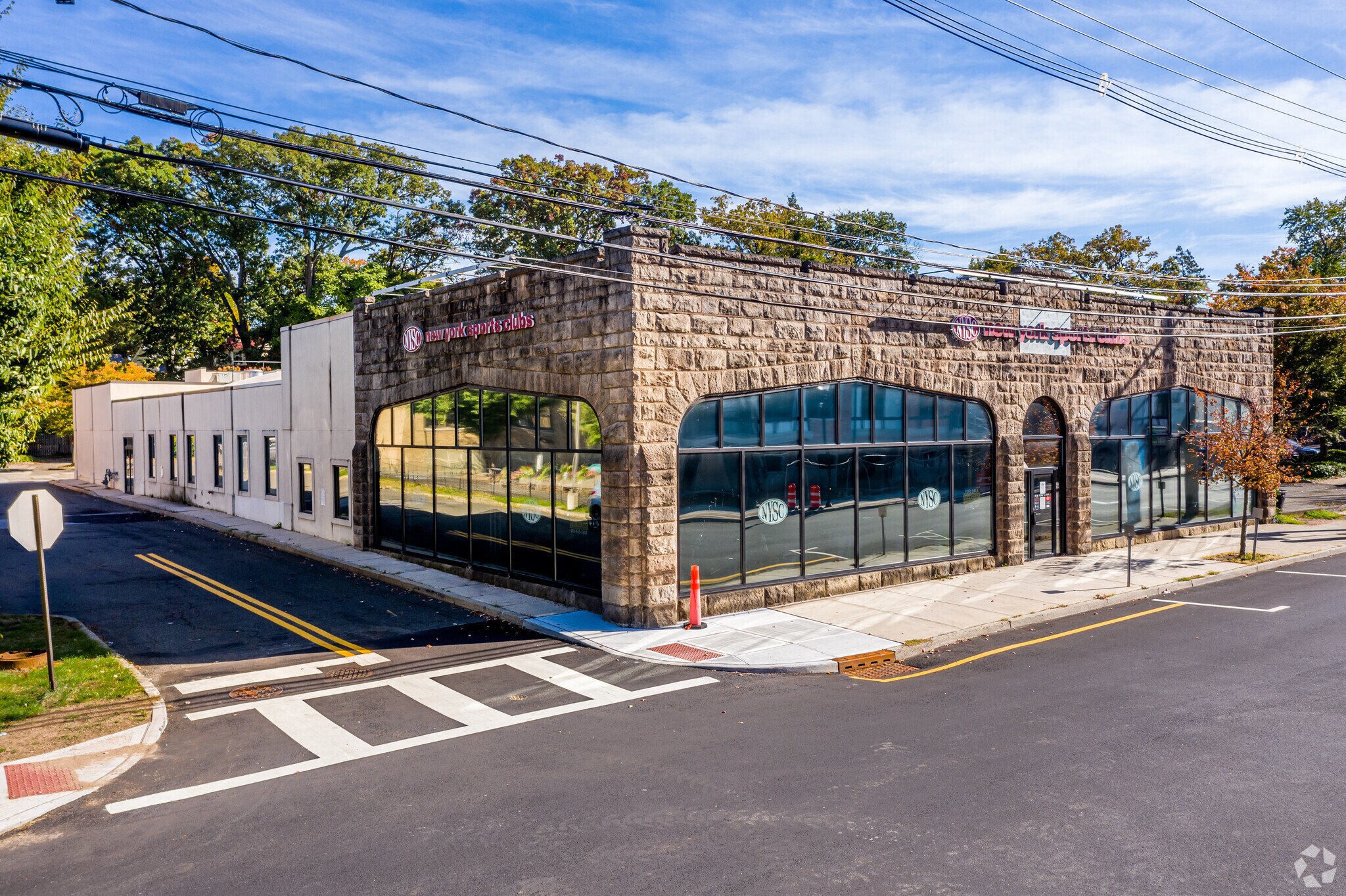 129 S Broad St Ridgewood, NJ 07450 Retail Property for Lease on