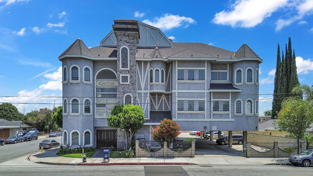 16600 Woodruff Ave, Bellflower, CA for Sale
