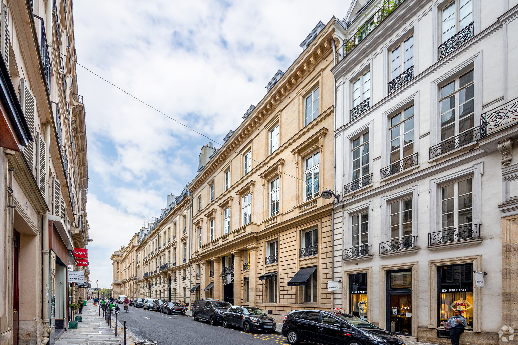 11 Rue Saint-Florentin, Paris, PAR for Rent