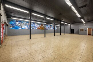 Tulare, CA undefined - 460 S K St