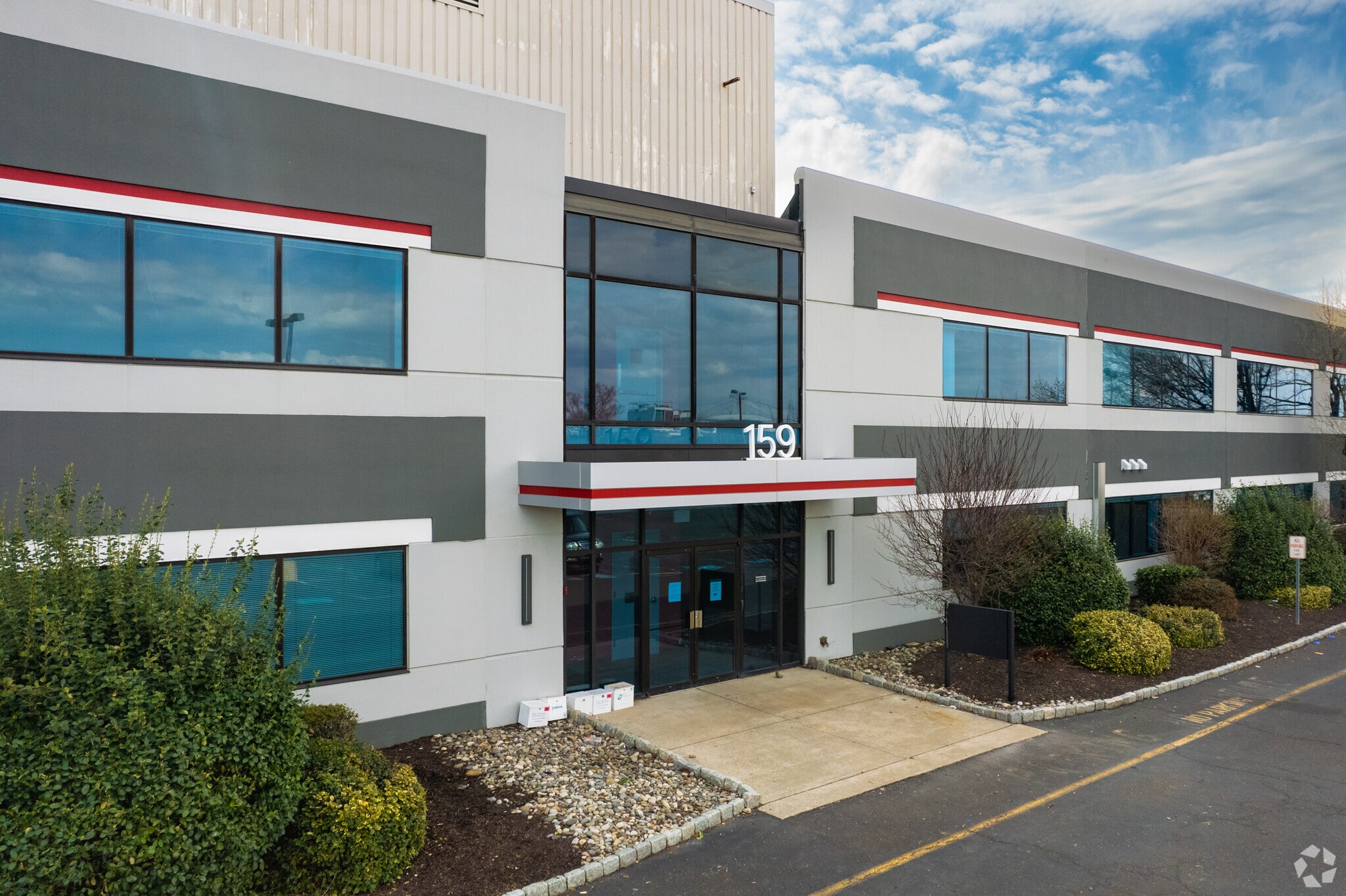 159 E County Line Rd, Warminster, PA for Rent