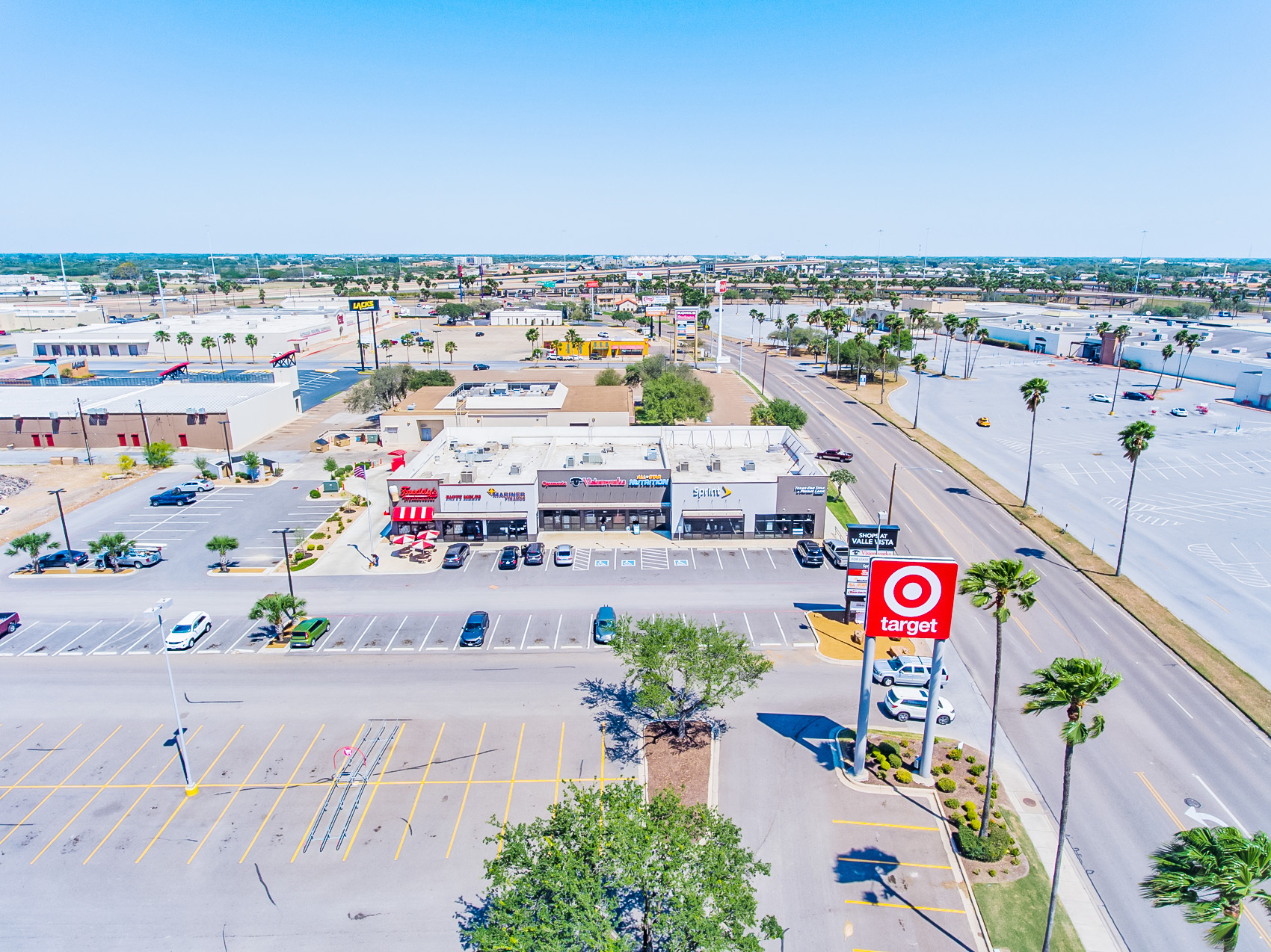 902-910 Dixieland Rd, Harlingen, TX for Rent