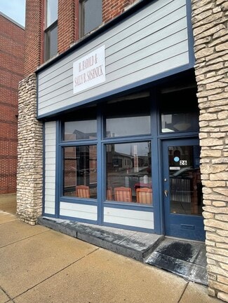 Shelbyville, IN Retail - 26 W Broadway St Shelbyville, IN Retail - 26 W Broadway St