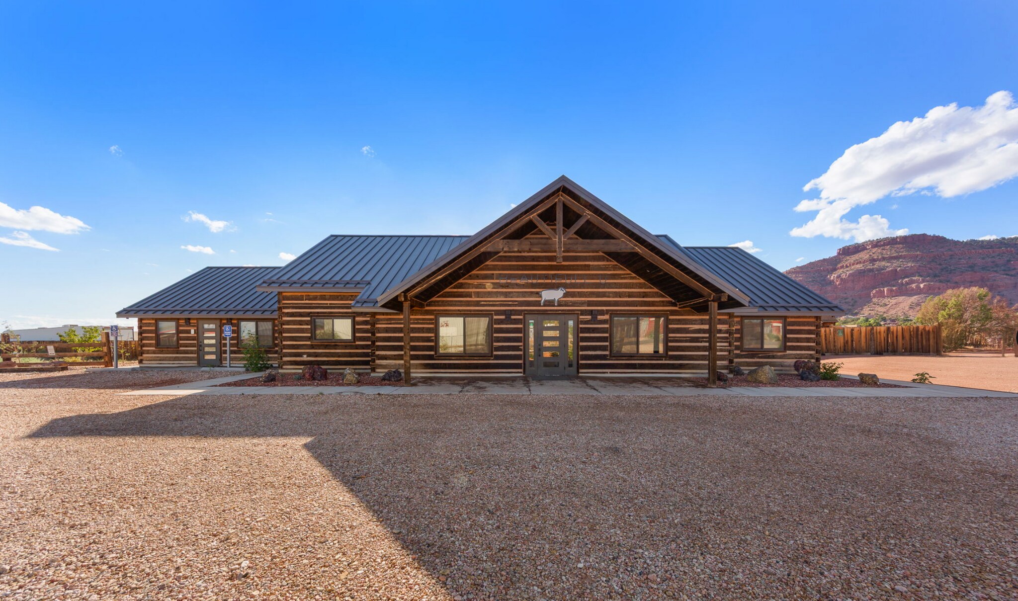 4365 E Mountain View Dr, Kanab, UT for Sale