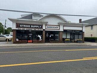 East Islip, NY Retail - 80-82 Carleton Ave