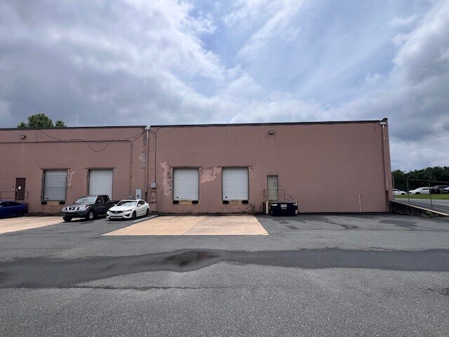 301 Ruthar Dr, Newark, DE for Rent