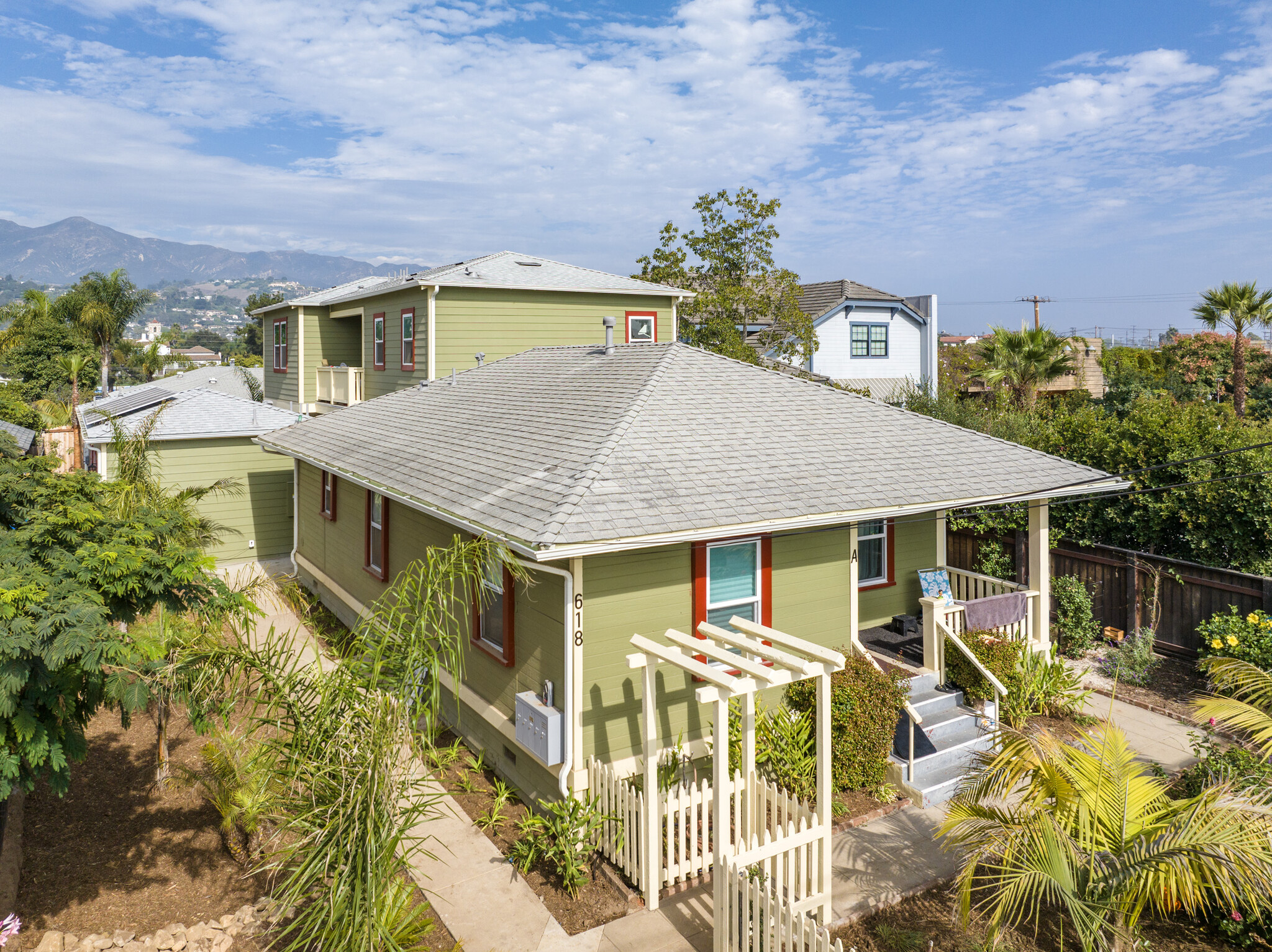 618 Olive St, Santa Barbara, CA for Sale