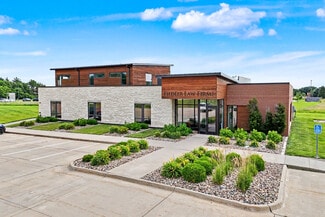 Johnston, IA Office/Residential - 8831 Windsor Pky