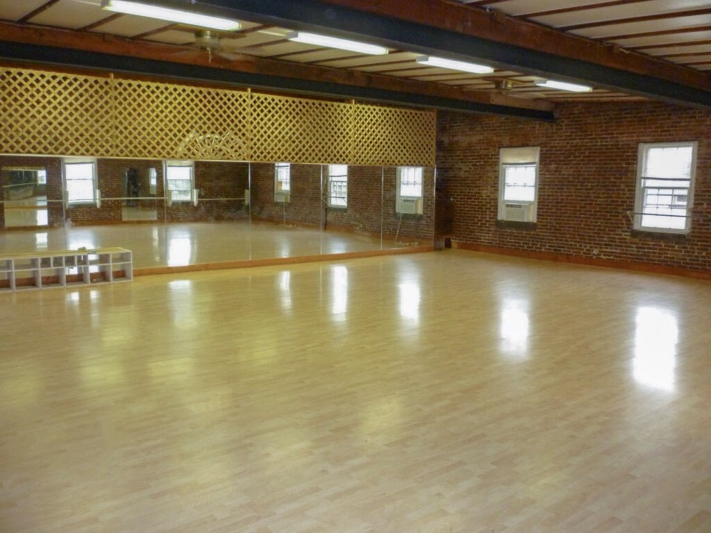 128-130 W Culpeper St, Culpeper, VA for Rent