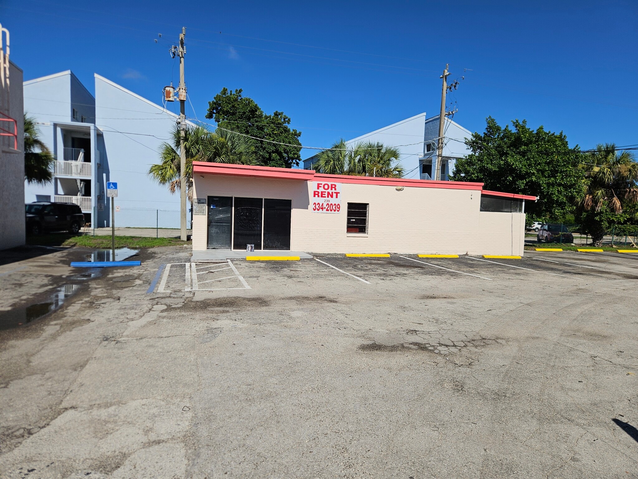 3584 Fowler St, Fort Myers, FL for Rent
