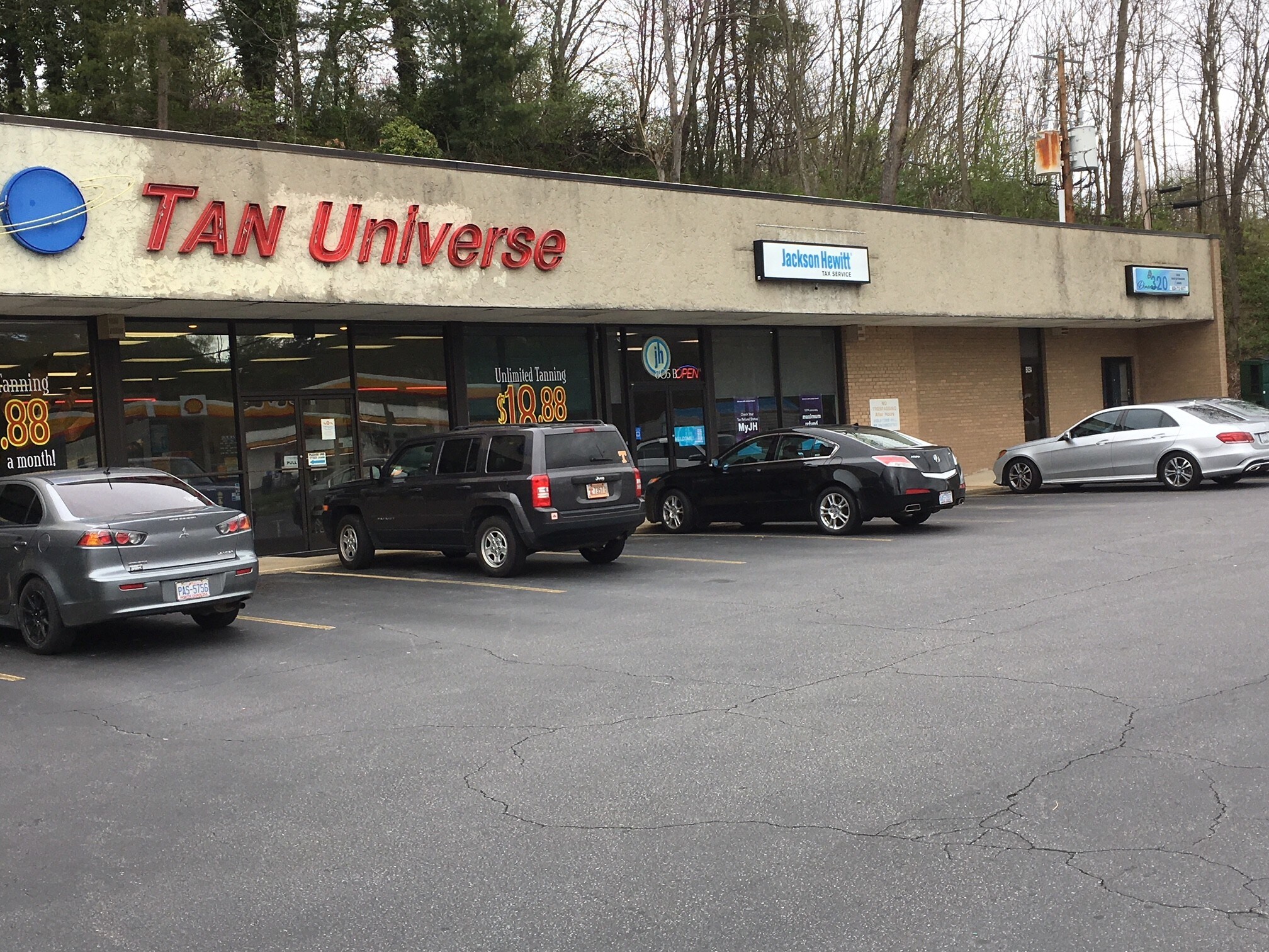815 Patton Ave Asheville, NC 28806 Shopping Center Property for Lease