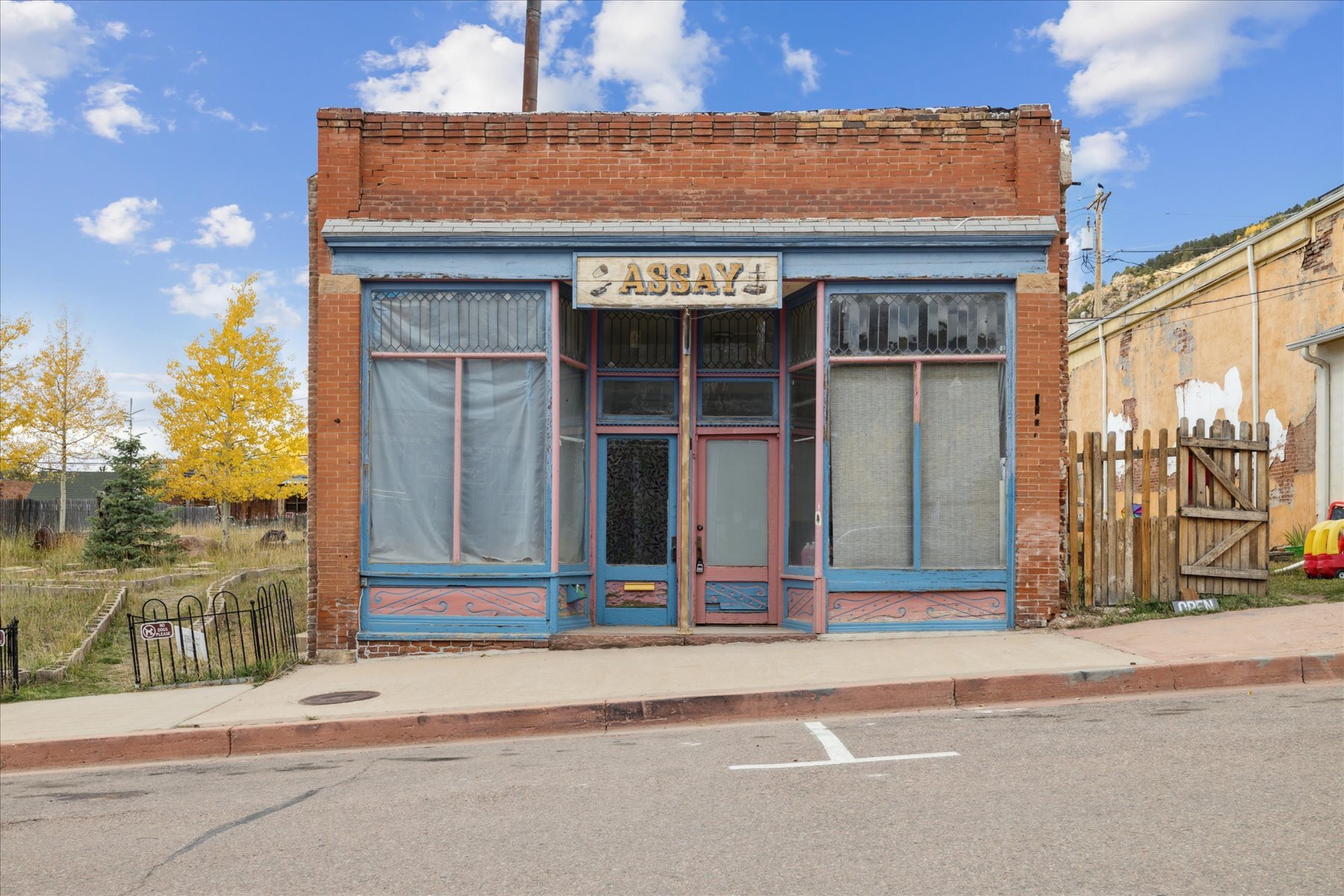 113 N 3rd St, Victor, CO for Sale