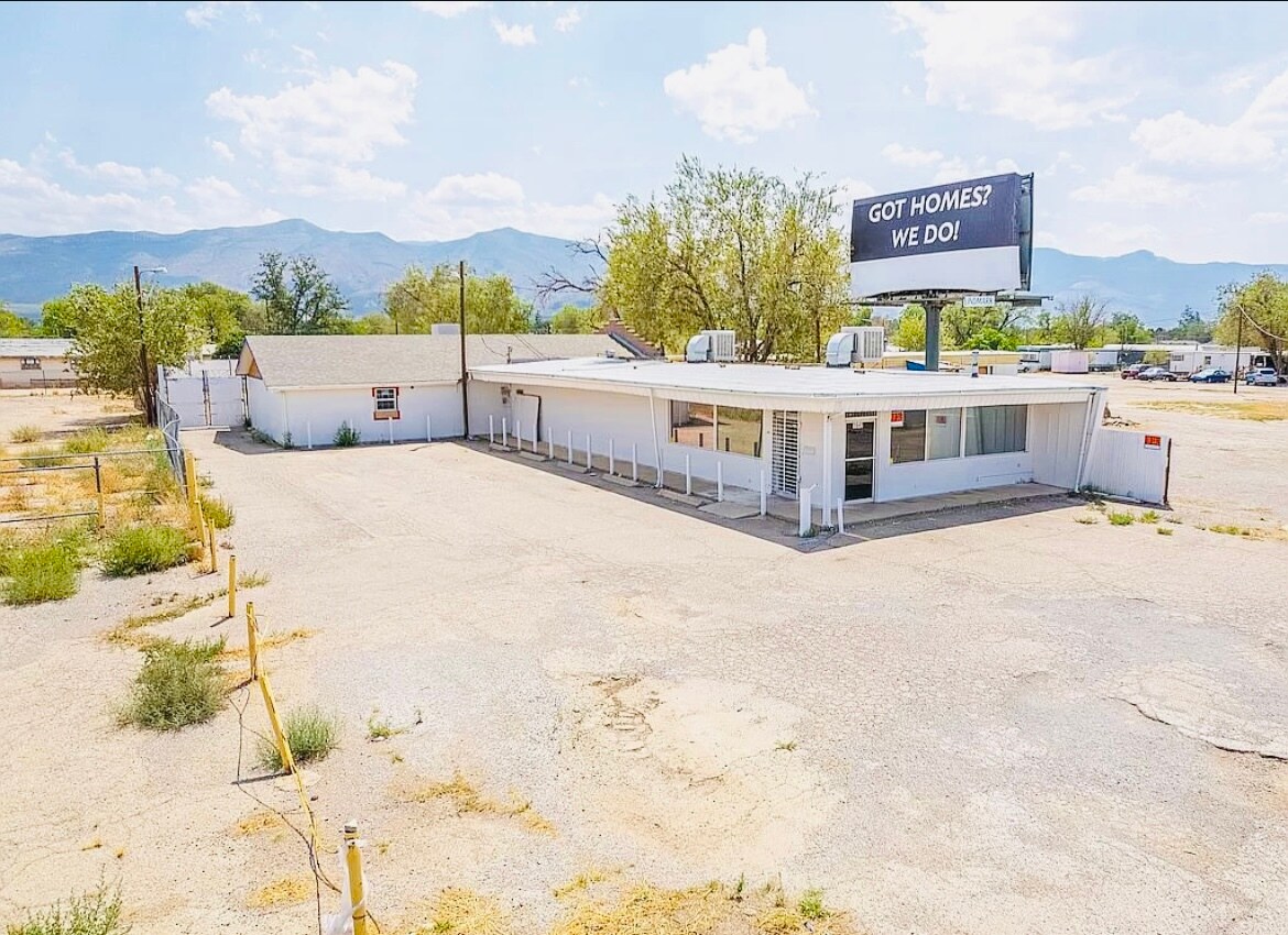 1640 N White Sands Blvd, Alamogordo, NM for Sale