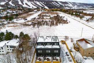 Blue Mountains, ON Residential Income - 145 Kandahar Lane