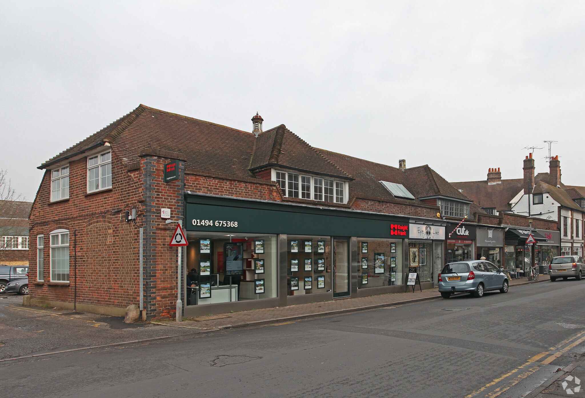 18-24 Gregories Rd, Beaconsfield, BKM for Rent