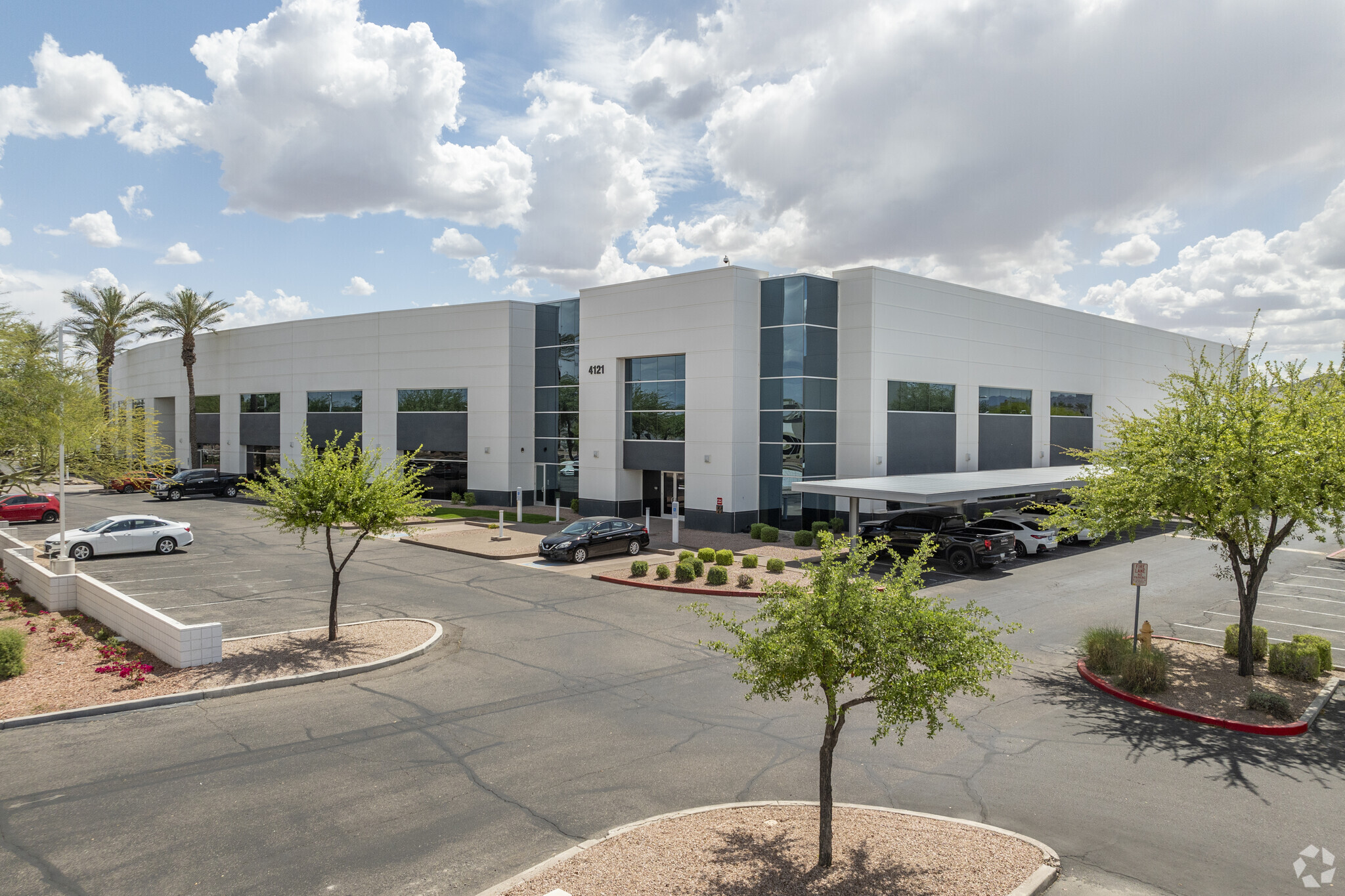 4121 E Cotton Center Blvd, Phoenix, AZ for Sale