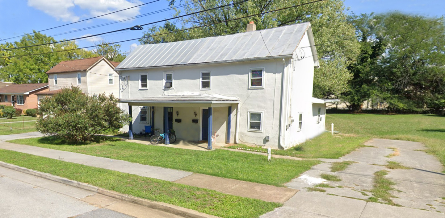 424 Hill St, Front Royal, VA for Sale