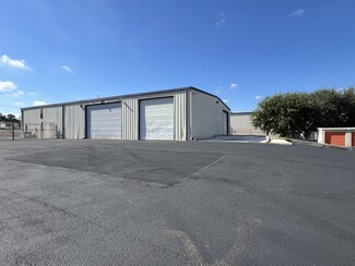 Seguin, TX Industrial - 1974 US Hwy 90