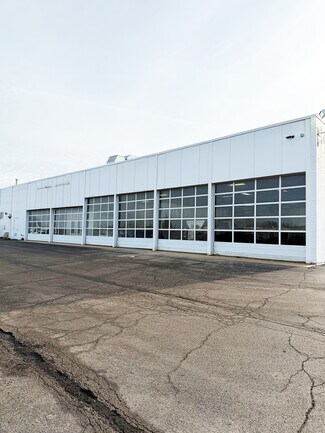 Elgin, IL Industrial - 1385 E Chicago St