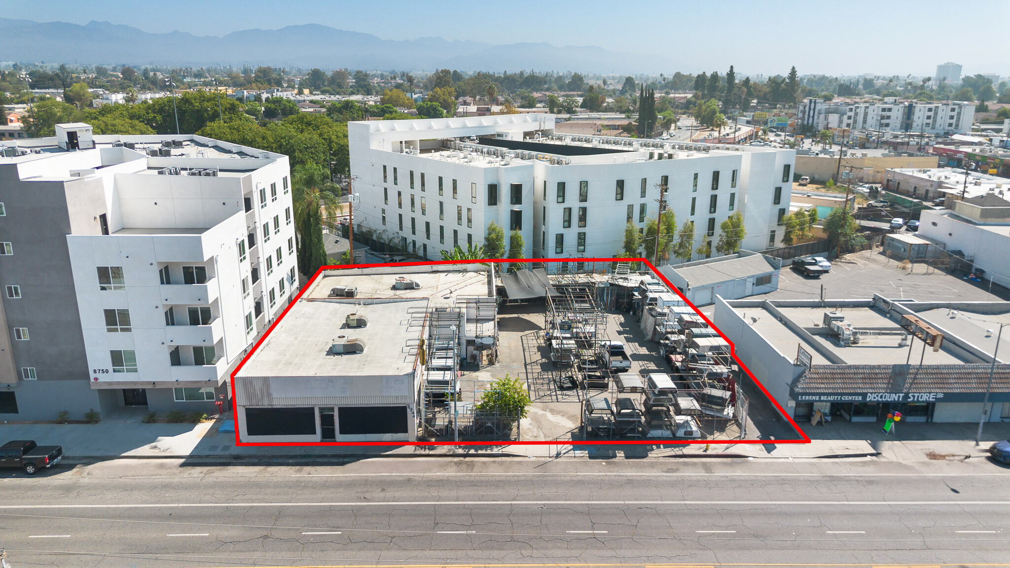 8744 Sepulveda Blvd, North Hills, CA for Sale