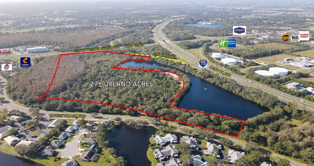 806 Cypress Village Blvd, Sun City Center, FL for Sale