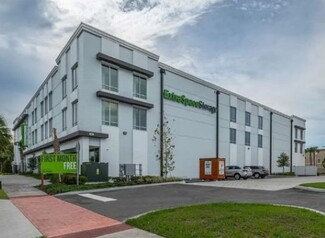 Orlando, FL Retail - 408 N Primrose Dr