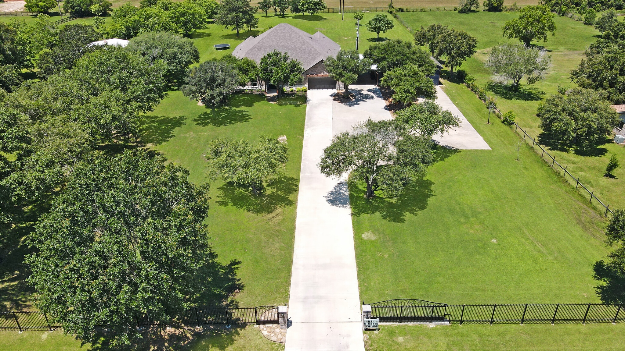 10511 W Hidden Lake Ln, Richmond, TX for Sale