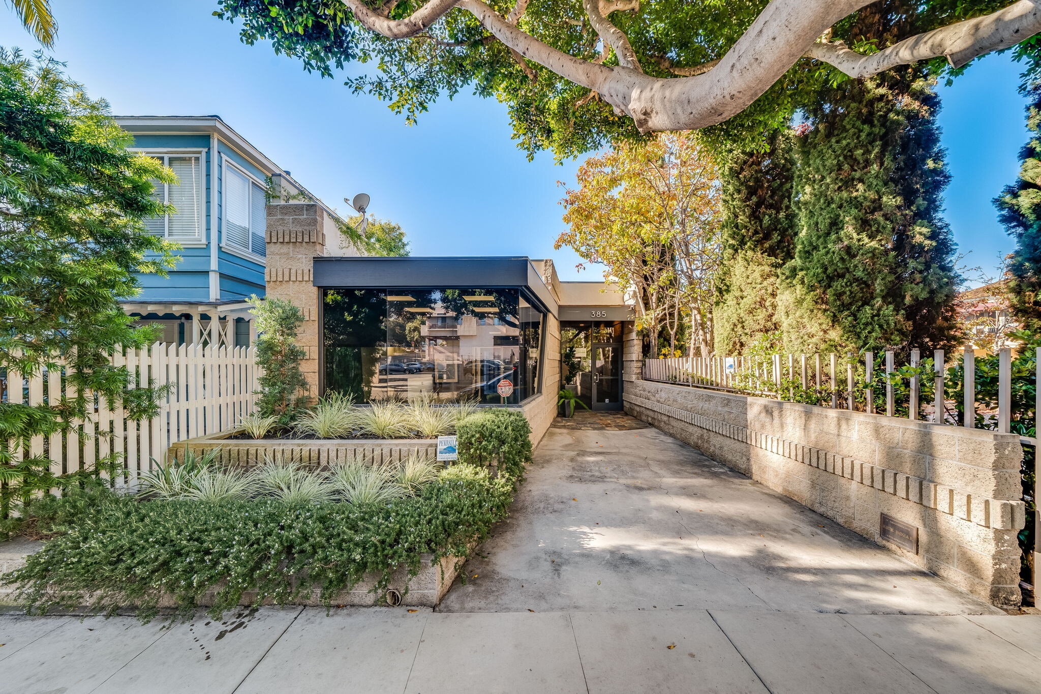 385 2nd St, Laguna Beach, CA for Sale
