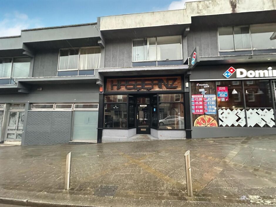 College St, Ammanford, DYF for Rent