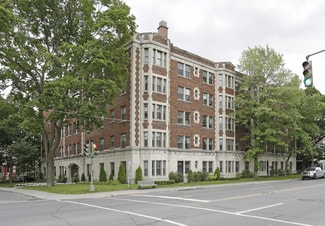 Westmount, QC Apartments - 4338-4342 Rue Sherbrooke O