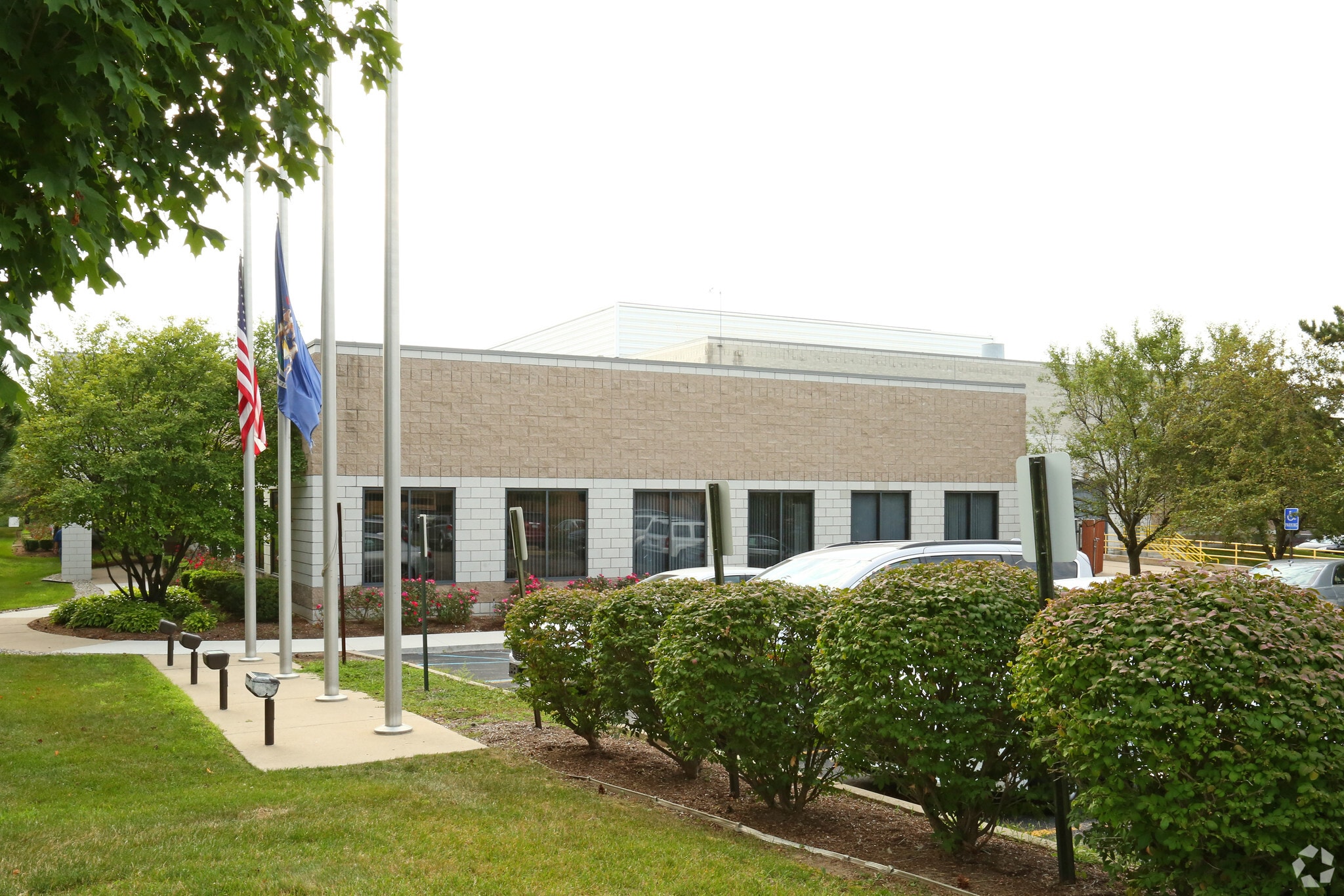 47785 W Anchor Ct, Plymouth, MI for Sale