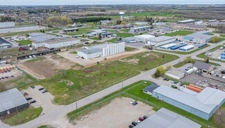 Fergus, ON Commercial - 597 Glengarry Crescent