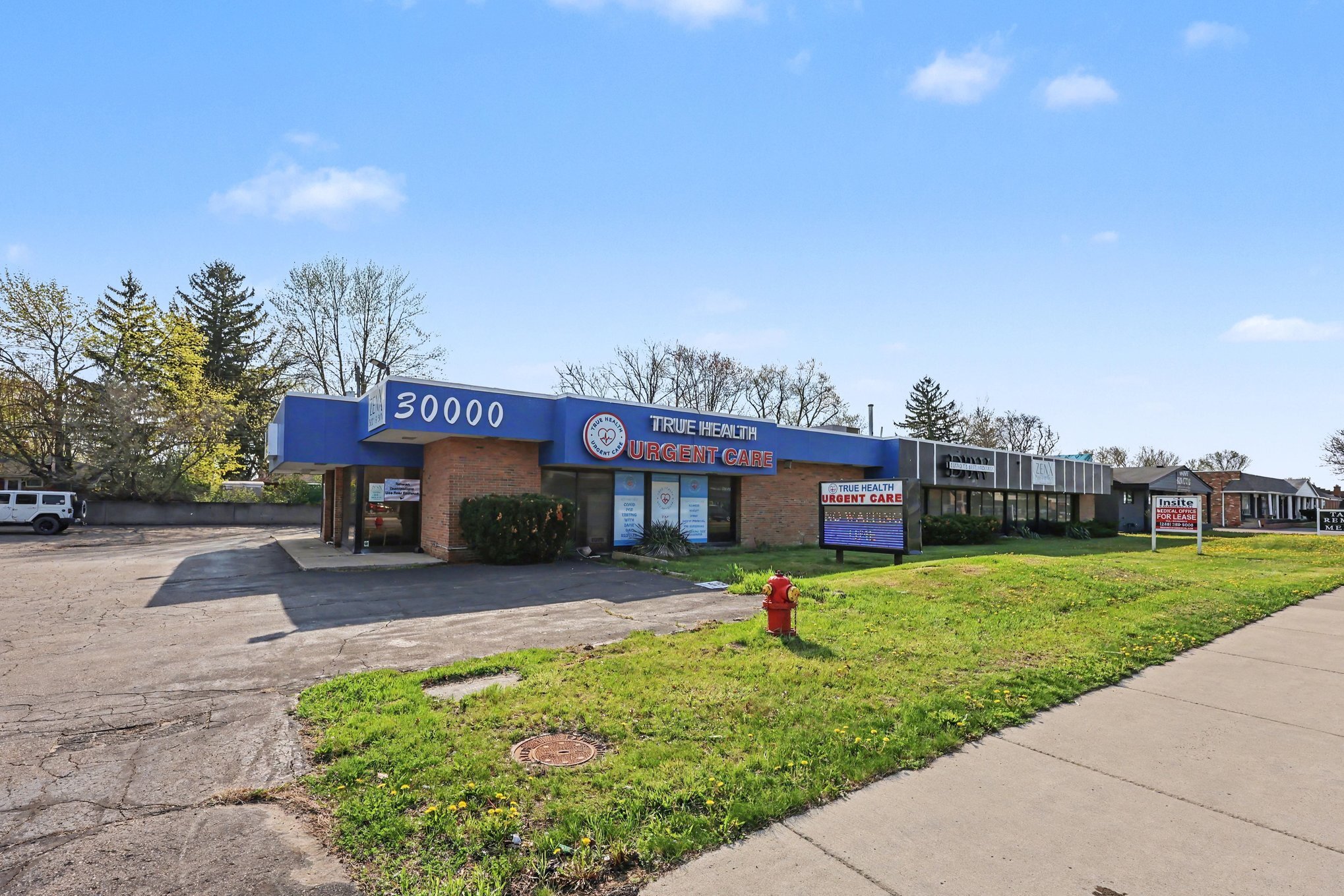 30000 Orchard Lake Rd, Farmington, MI for Rent