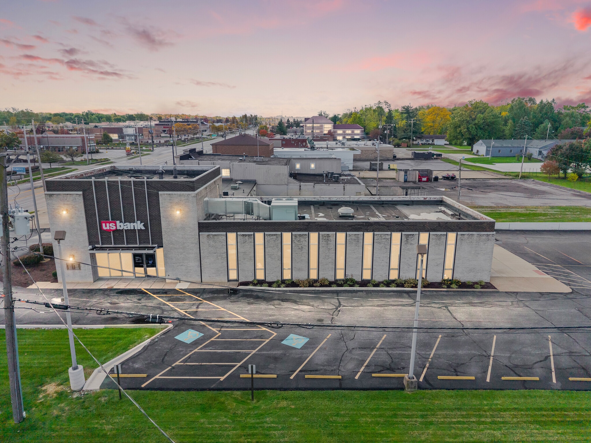 14444 Pearl Rd, Strongsville, OH for Sale