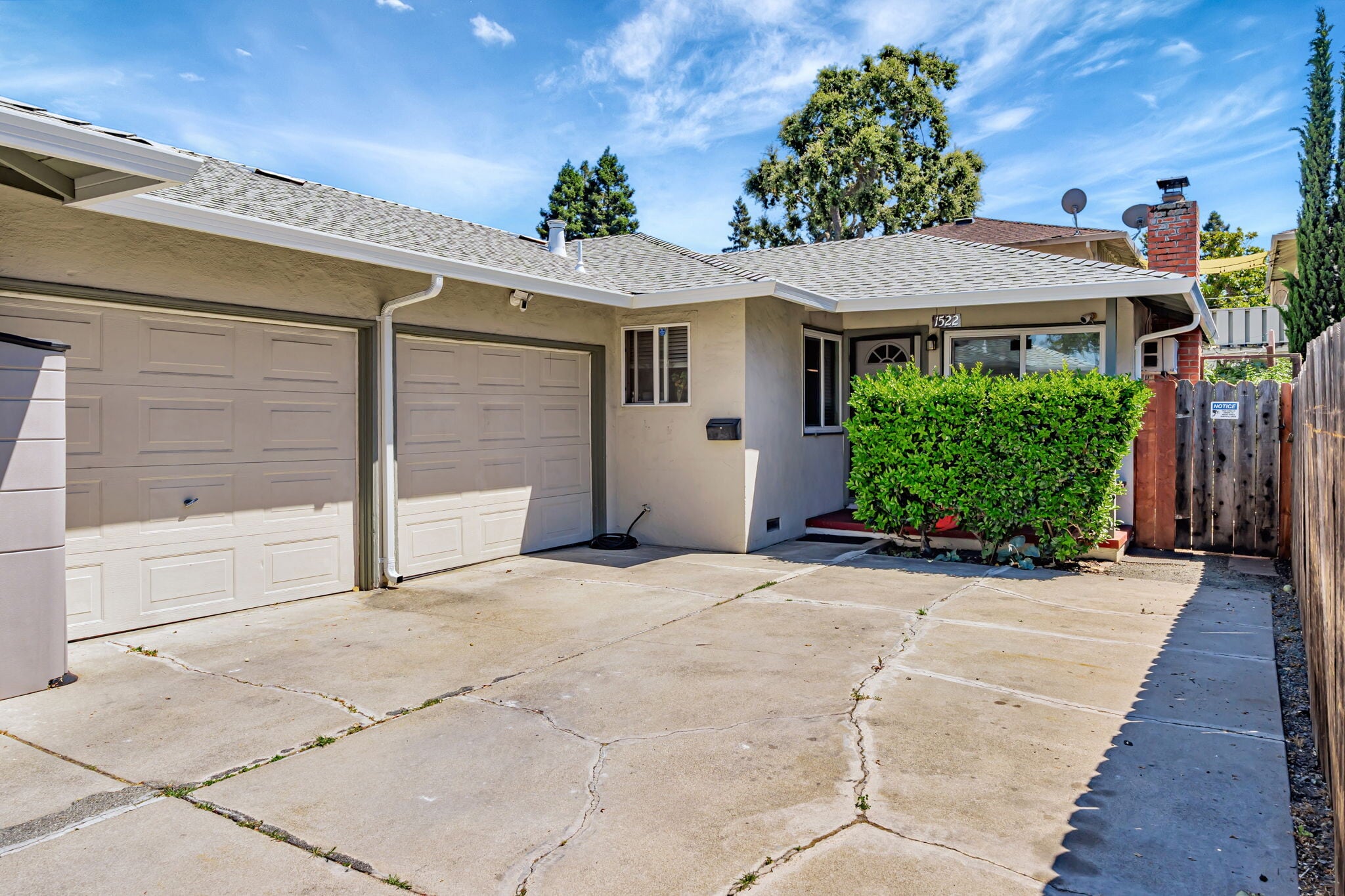 1522 Hudson St, Redwood City, CA for Sale