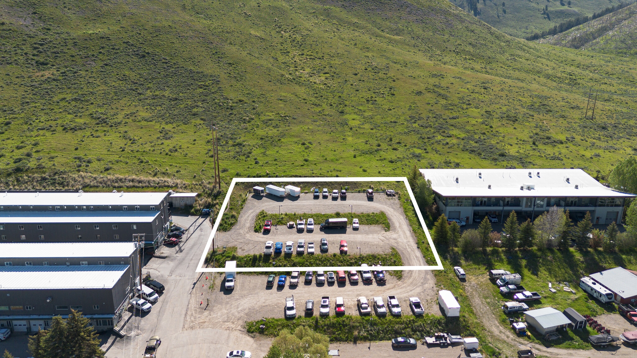 550 Deer Dr, Jackson, WY for Sale