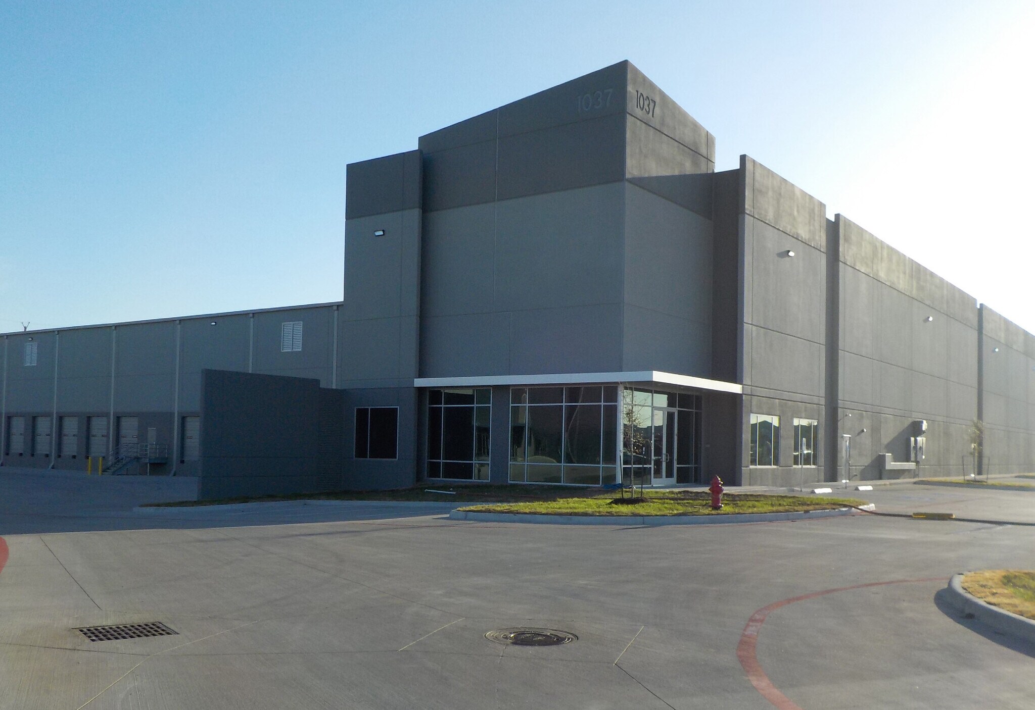 225 Distribution Center, Pasadena, TX for Rent
