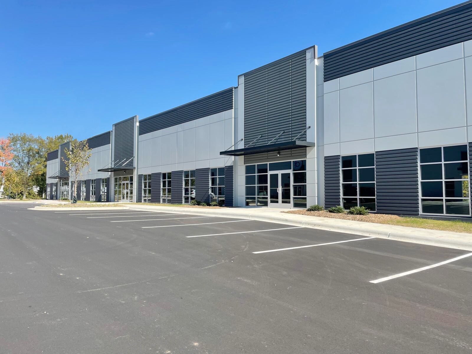 2601 SE Willoughby Blvd Stuart, FL 34994 Industrial Park Property for