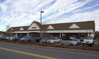 Hyannis, MA Retail - 990 Iyannough Rd