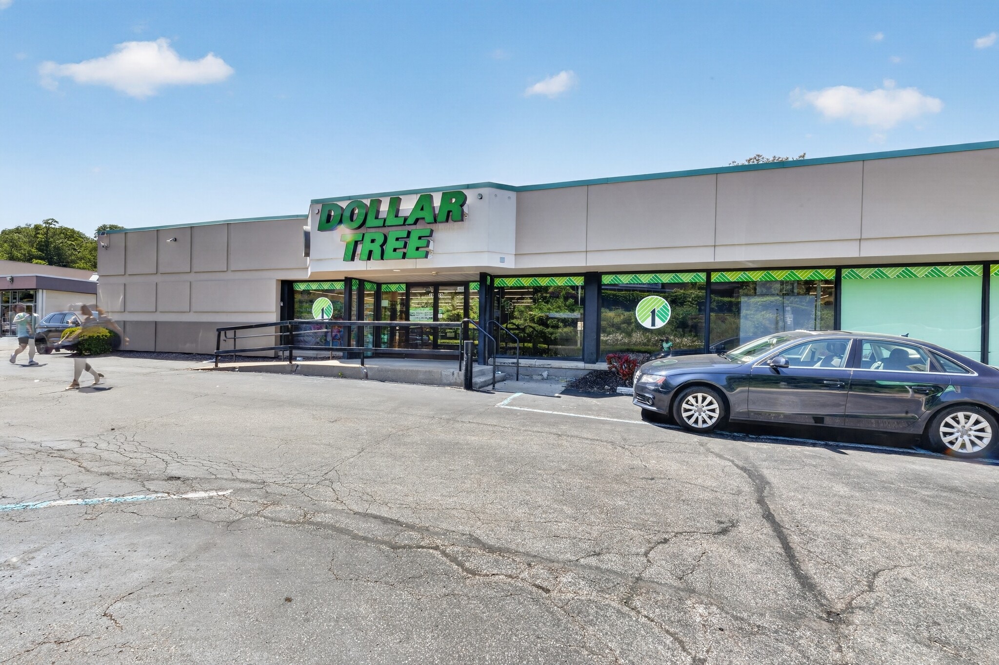 2858 Banksville Rd, Pittsburgh, PA for Sale