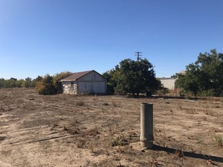 Lodi, CA Commercial - 68 Taylor Rd